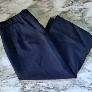 🌺Pendleton Navy Blue 100% virgin Wool skirt